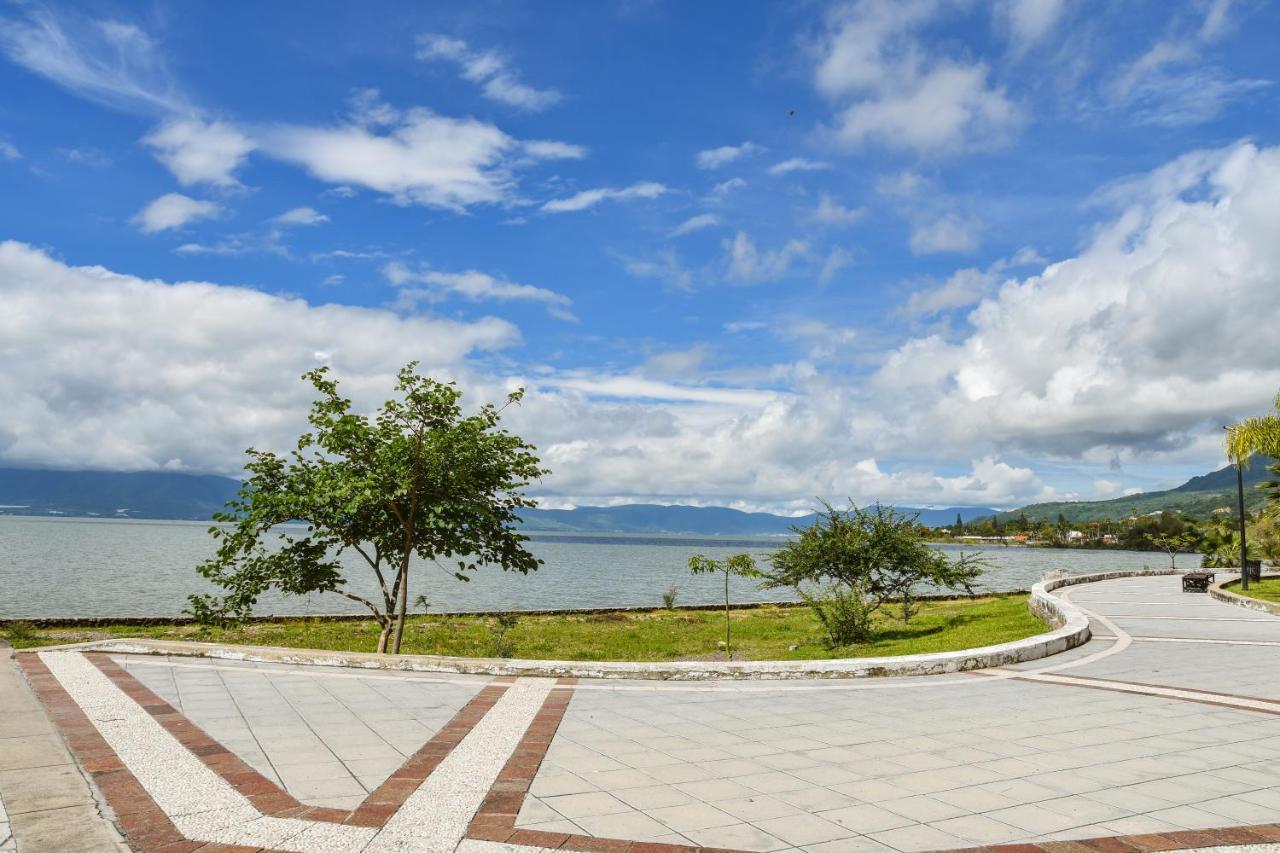 Casa Jardin-Lakeside Boutique Resort By Restavio Ajijic Kültér fotó